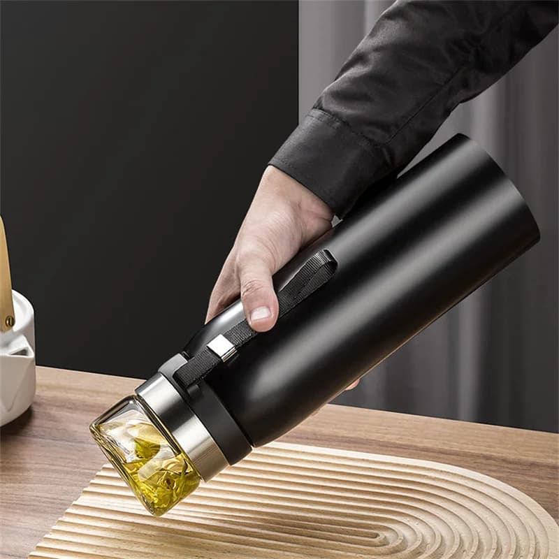 750ml/1100ml teesiiniga termospudel