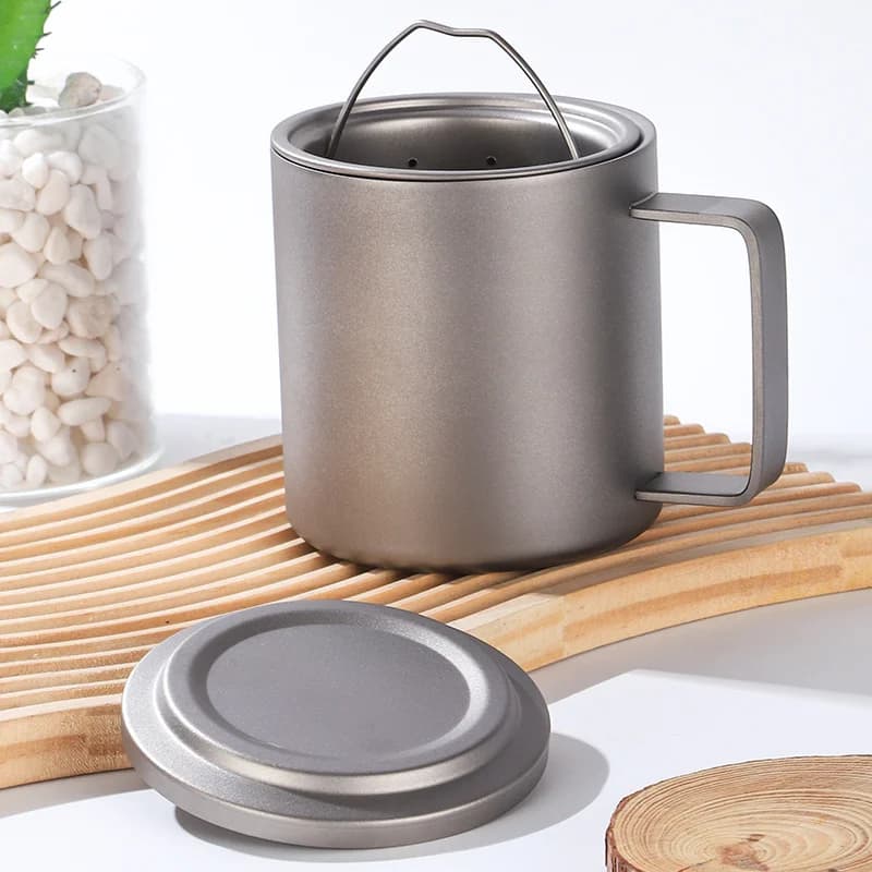 450 ml puhtast titaanist tee sõela tass